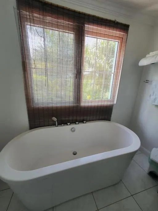 Townhouse By The Bay, Little Bay Country Club ,Negril Villa Orange Bay Holiday home